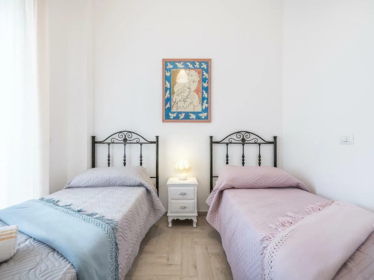 Appartamento Casa Bear Cagliari 0*,  Italia