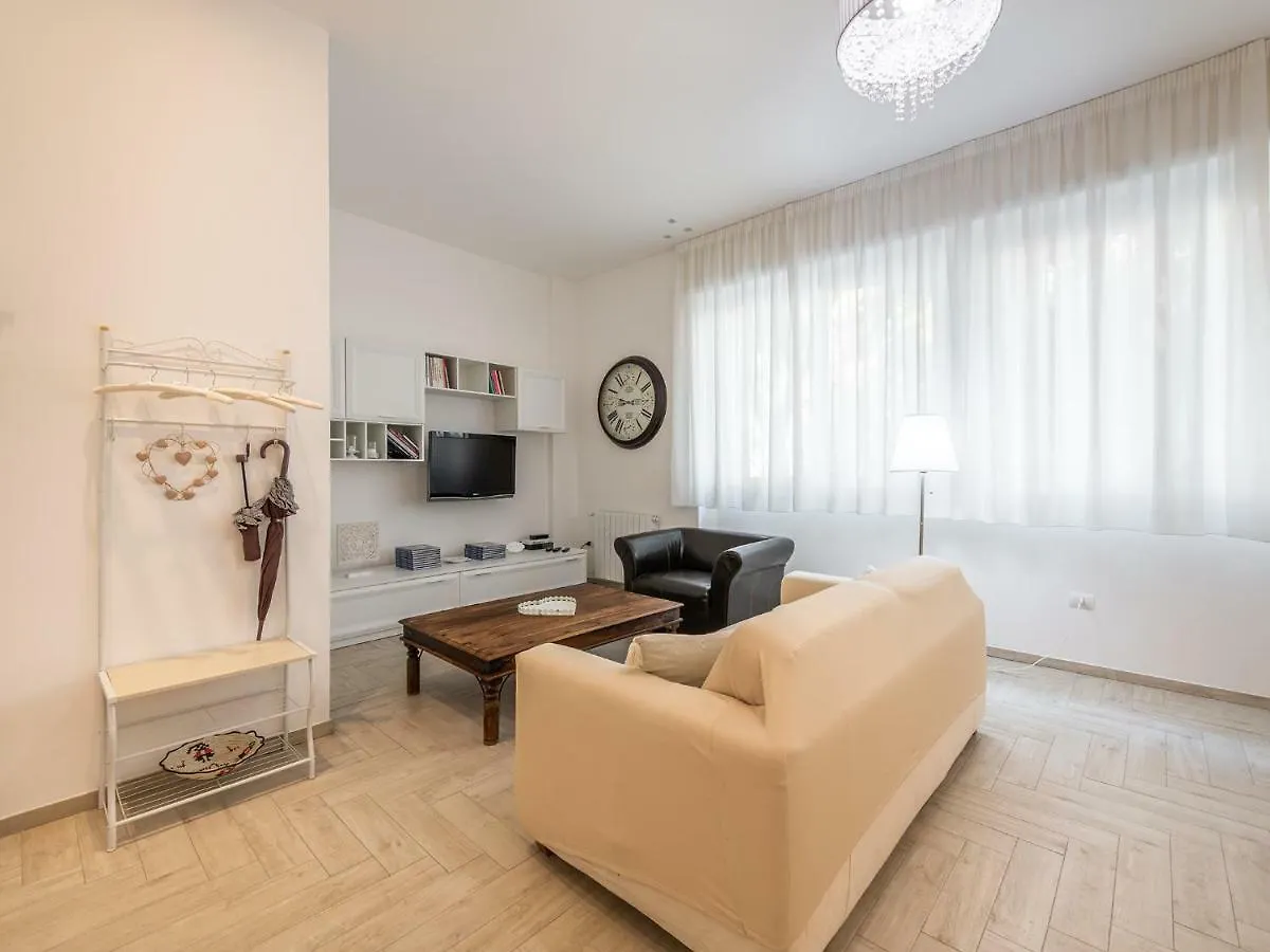 Casa Bear Apartment Cagliari
